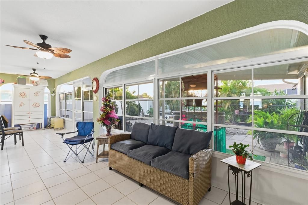 For Sale: $324,888 (3 beds, 2 baths, 1805 Square Feet)