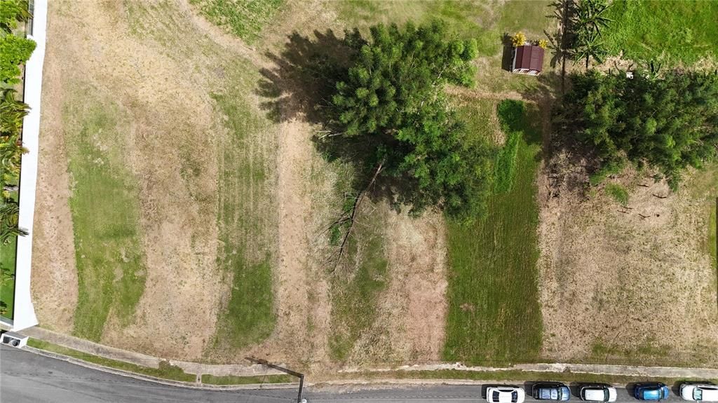 На продажу: $125,000 (0.20 acres)