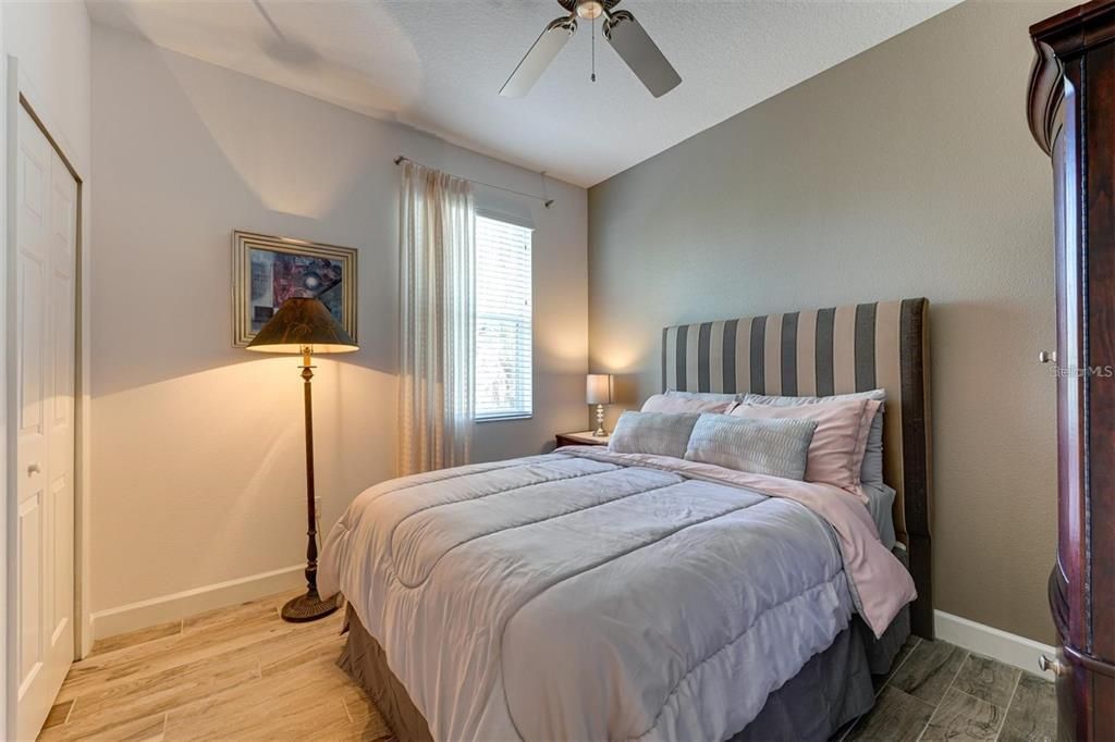 For Rent: $1,790 (3 beds, 2 baths, 1417 Square Feet)