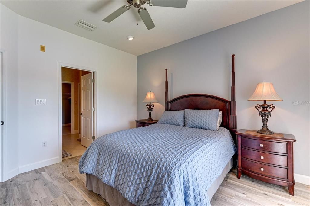 For Rent: $1,790 (3 beds, 2 baths, 1417 Square Feet)