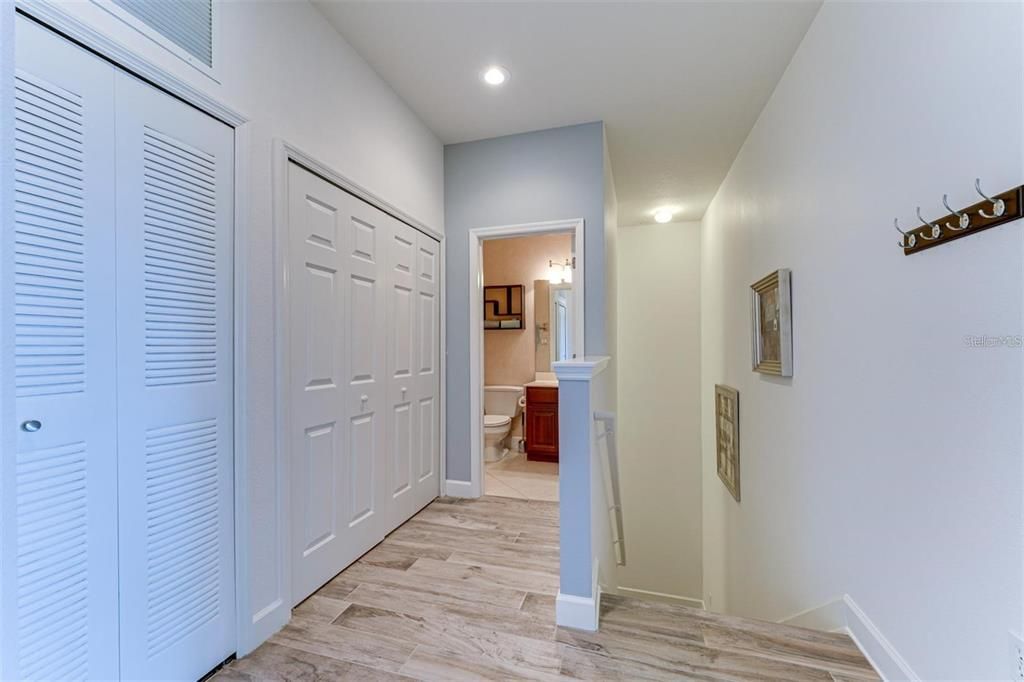 For Rent: $1,790 (3 beds, 2 baths, 1417 Square Feet)