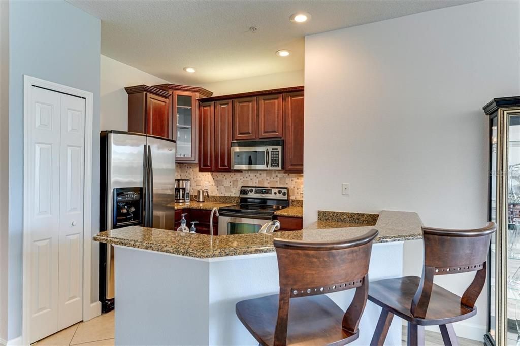 For Rent: $1,790 (3 beds, 2 baths, 1417 Square Feet)