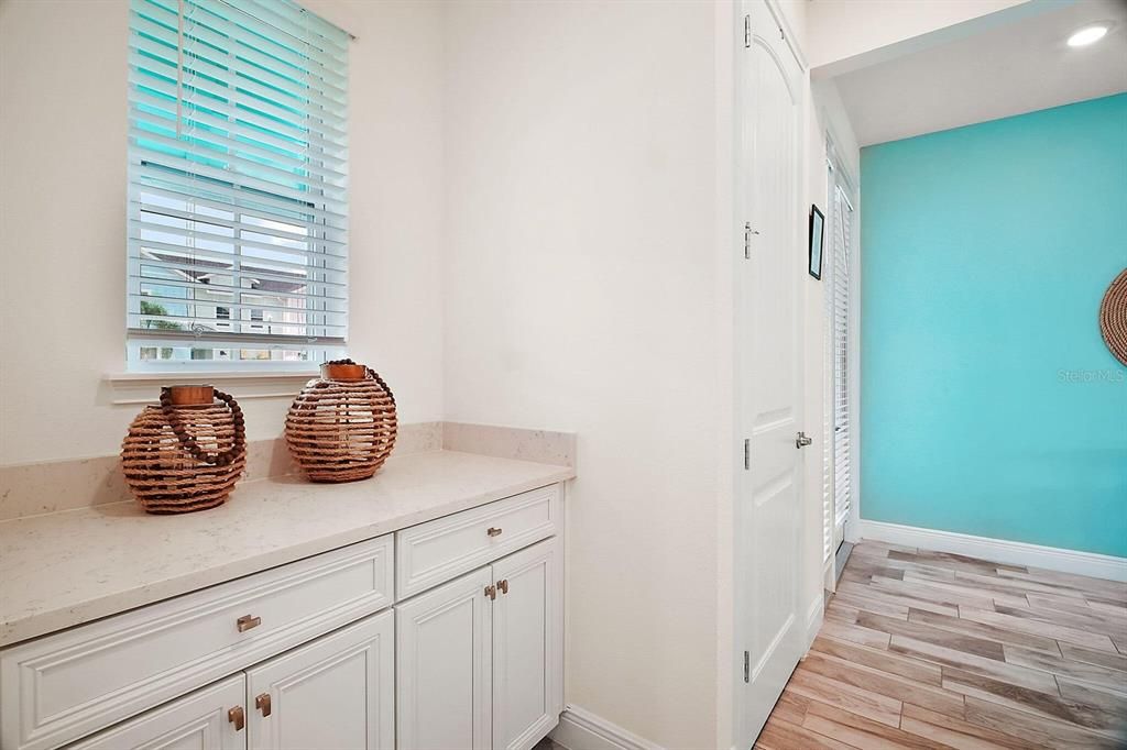 For Sale: $419,900 (2 beds, 2 baths, 1440 Square Feet)