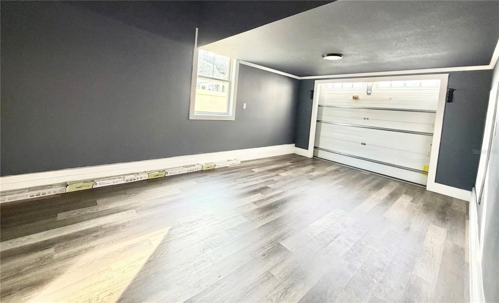 В аренду: $3,550 (4 спален, 3 ванн, 1800 Квадратных фут)