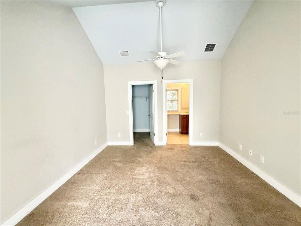 В аренду: $3,550 (4 спален, 3 ванн, 1800 Квадратных фут)