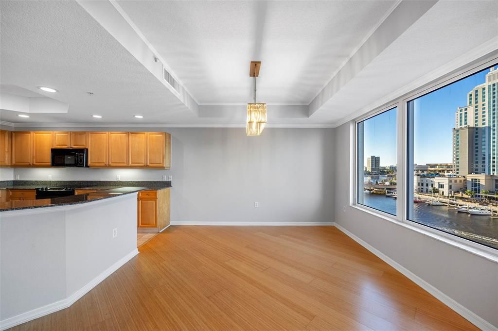 En Renta: $4,750 (2 camas, 2 baños, 1821 Pies cuadrados)