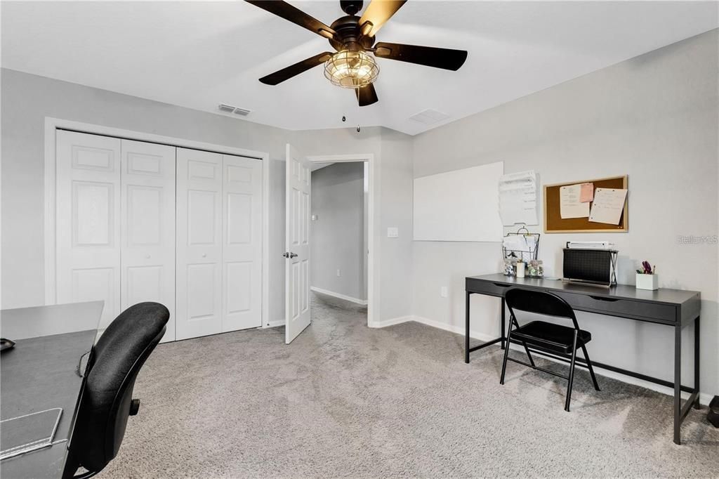 В аренду: $3,500 (5 спален, 3 ванн, 3200 Квадратных фут)