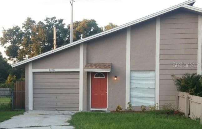 En Renta: $1,595 (3 camas, 2 baños, 1041 Pies cuadrados)