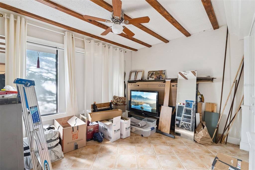 For Sale: $110,000 (2 beds, 2 baths, 1123 Square Feet)