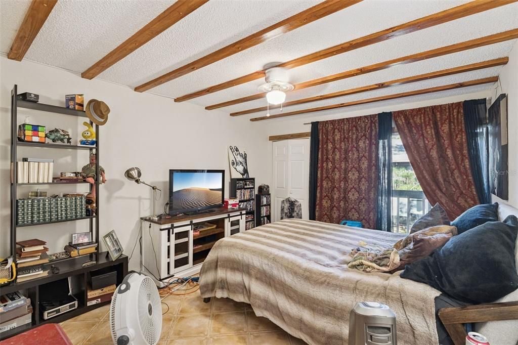 For Sale: $110,000 (2 beds, 2 baths, 1123 Square Feet)