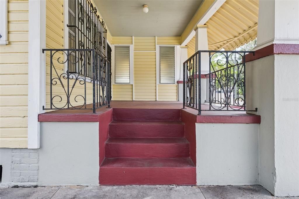 出租: $1,700 (3 贝兹, 2 浴室, 1400 平方英尺)