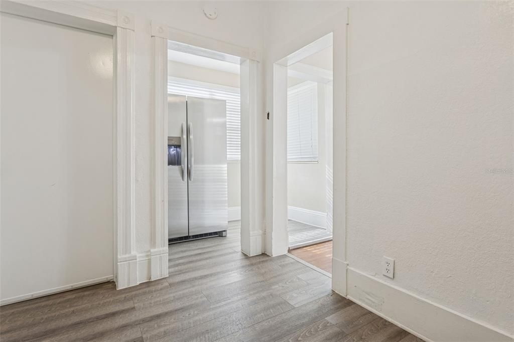 出租: $1,700 (3 贝兹, 2 浴室, 1400 平方英尺)