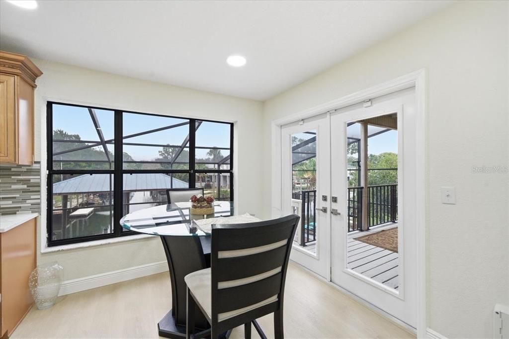 For Sale: $1,199,999 (4 beds, 2 baths, 2672 Square Feet)