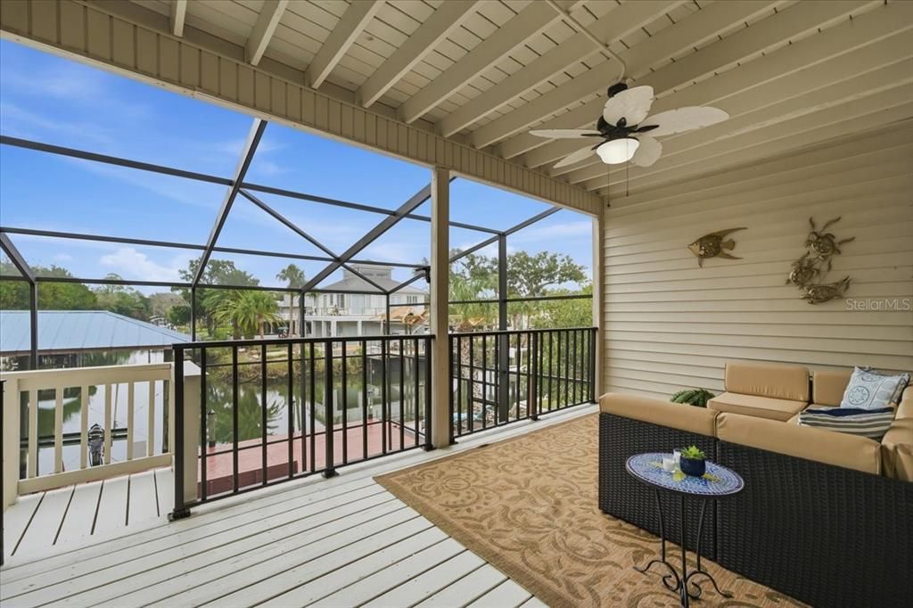 For Sale: $1,199,999 (4 beds, 2 baths, 2672 Square Feet)