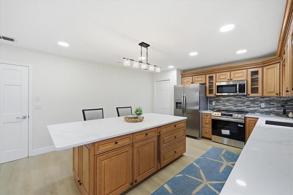 For Sale: $1,199,999 (4 beds, 2 baths, 2672 Square Feet)