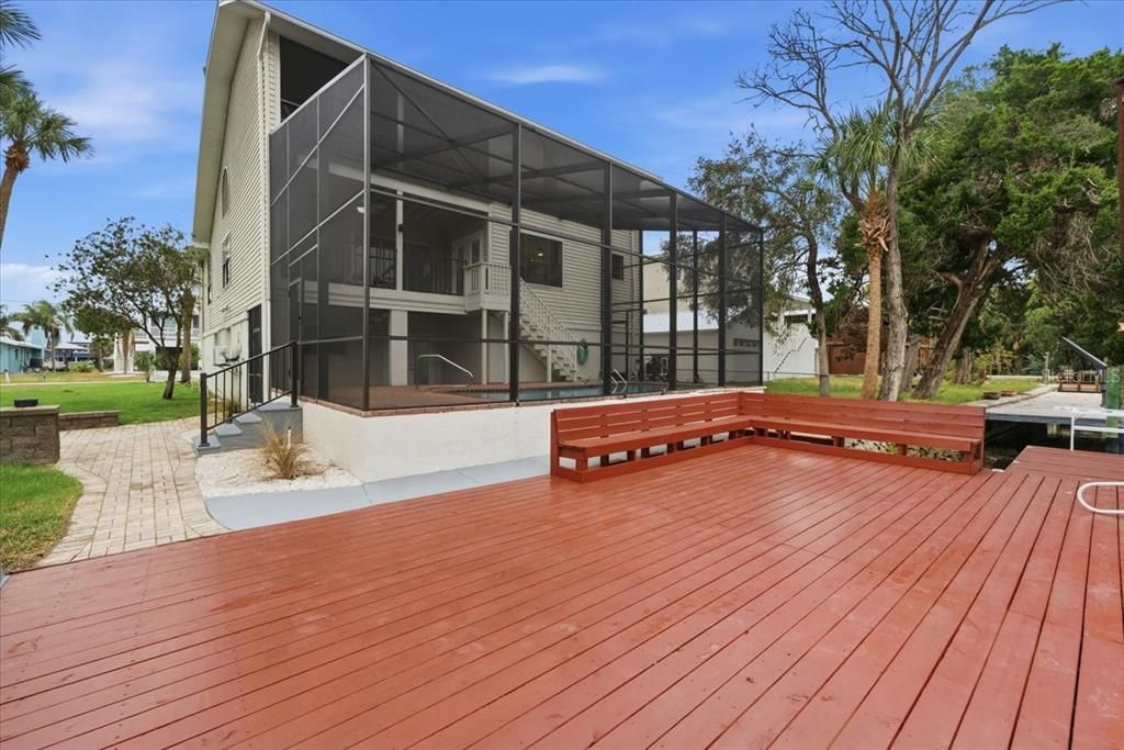 For Sale: $1,199,999 (4 beds, 2 baths, 2672 Square Feet)