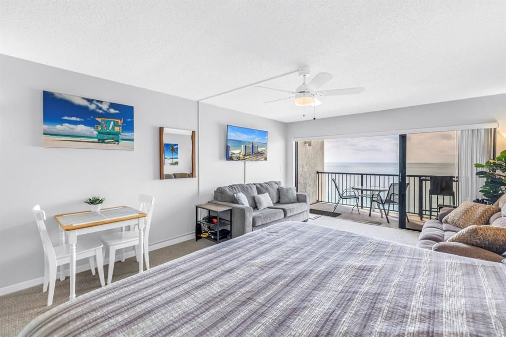 For Sale: $449,000 (0 beds, 1 baths, 520 Square Feet)