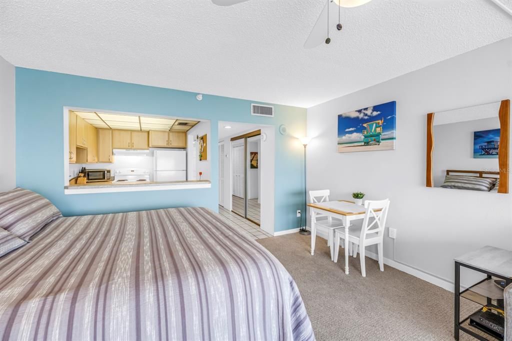 For Sale: $449,000 (0 beds, 1 baths, 520 Square Feet)