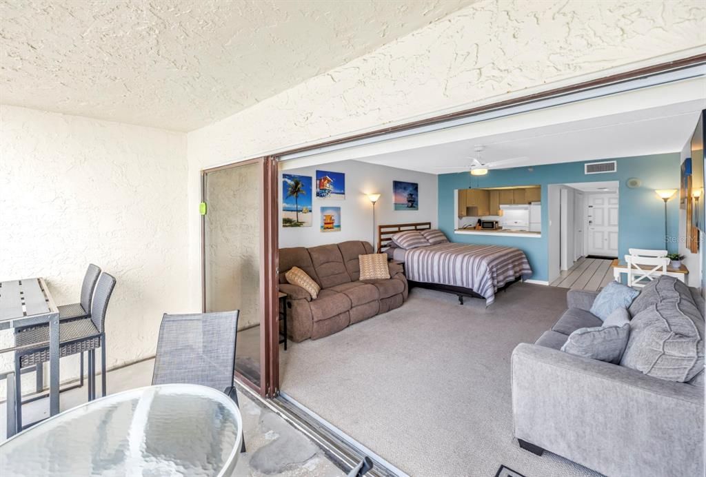 For Sale: $449,000 (0 beds, 1 baths, 520 Square Feet)