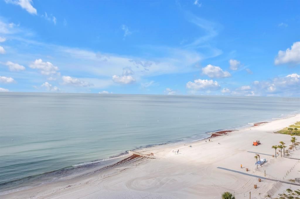 For Sale: $449,000 (0 beds, 1 baths, 520 Square Feet)