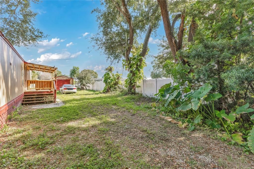 For Sale: $195,000 (2 beds, 2 baths, 924 Square Feet)