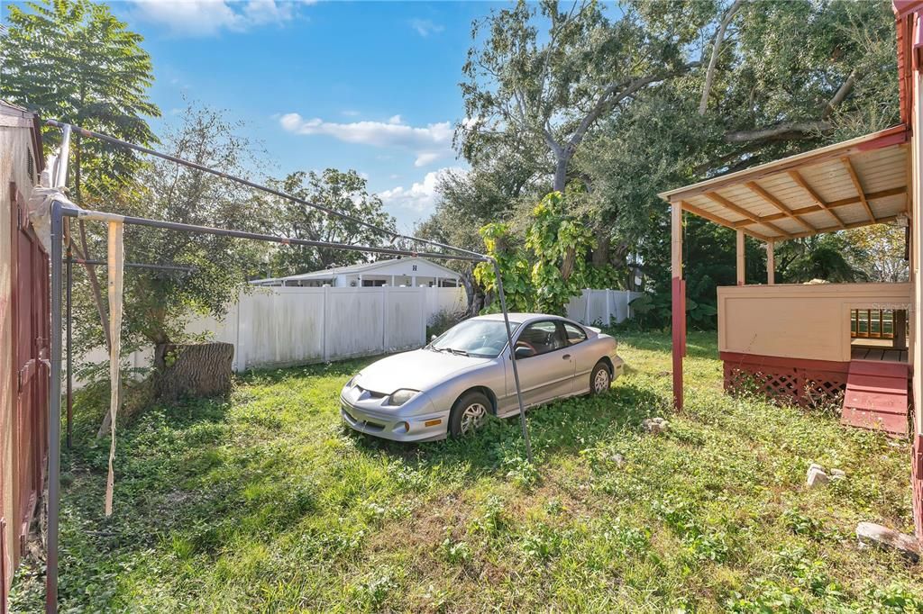 For Sale: $195,000 (2 beds, 2 baths, 924 Square Feet)