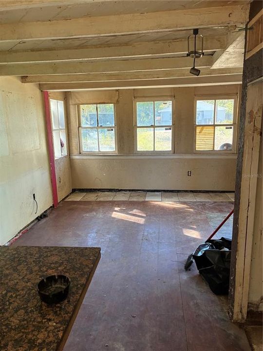 En Venta: $77,000 (0.16 acres)