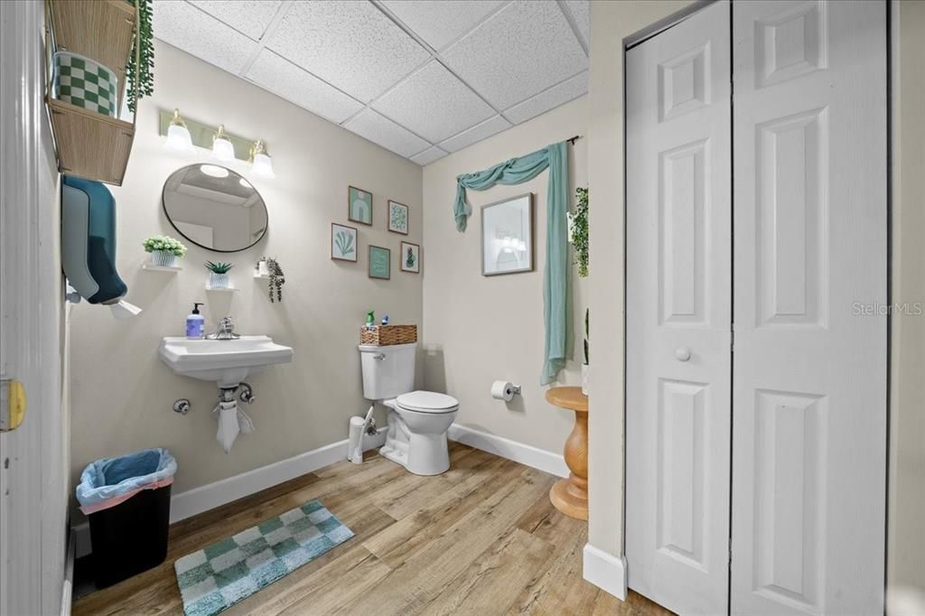 For Sale: $1,200,000 (0 beds, 0 baths, 6776 Square Feet)