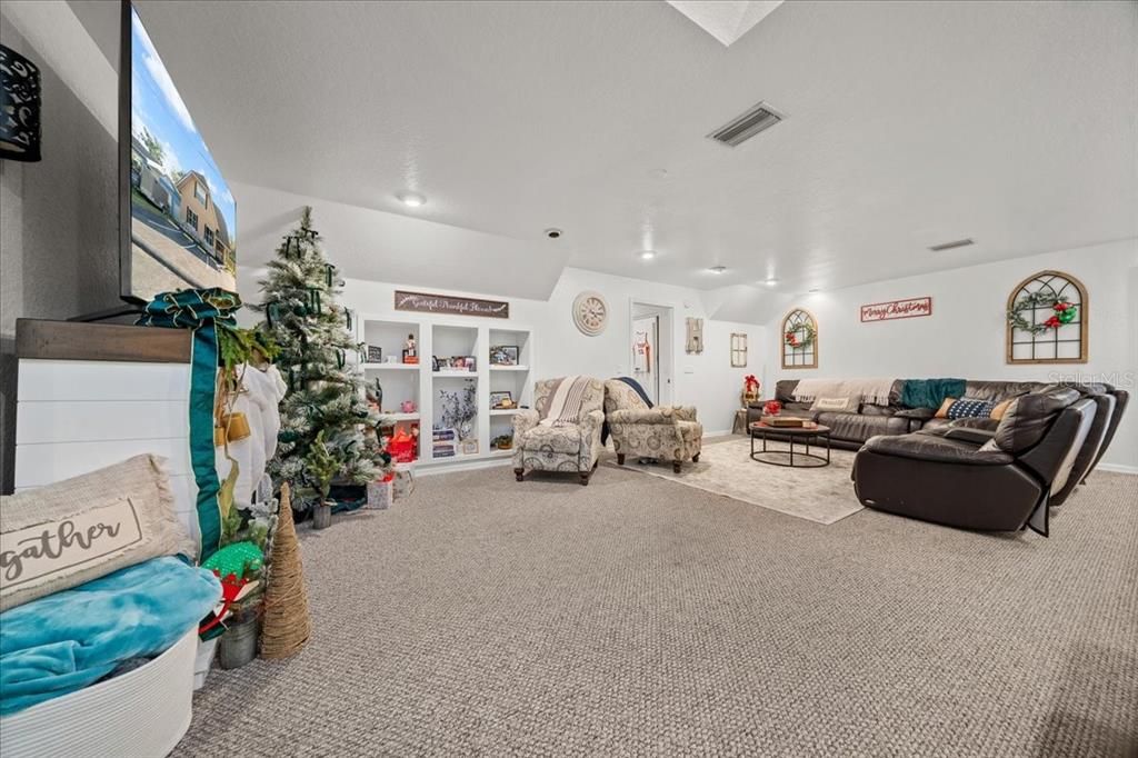 For Sale: $1,200,000 (0 beds, 0 baths, 6776 Square Feet)