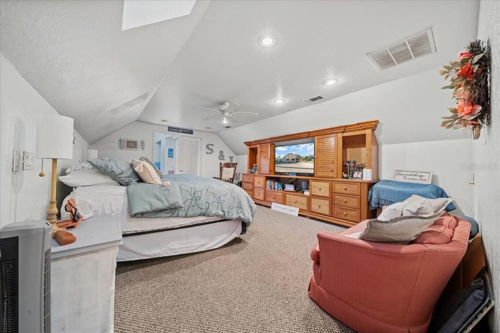 For Sale: $1,200,000 (0 beds, 0 baths, 6776 Square Feet)