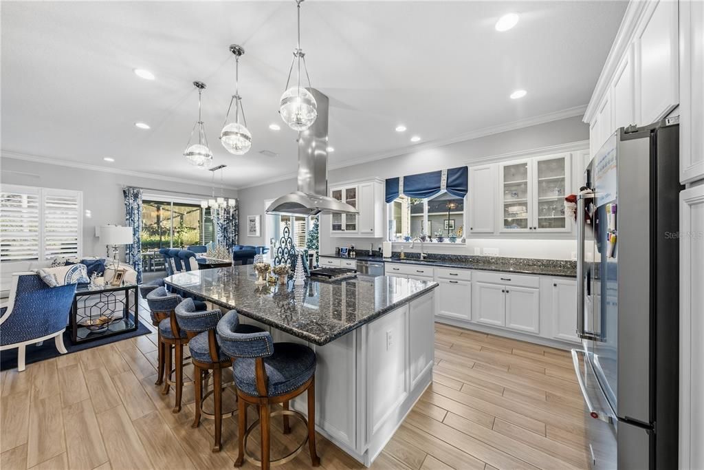 For Sale: $650,000 (3 beds, 3 baths, 2763 Square Feet)