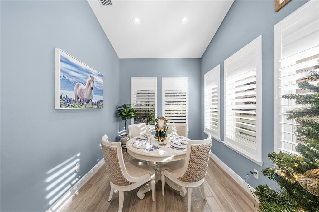 For Sale: $650,000 (3 beds, 3 baths, 2763 Square Feet)