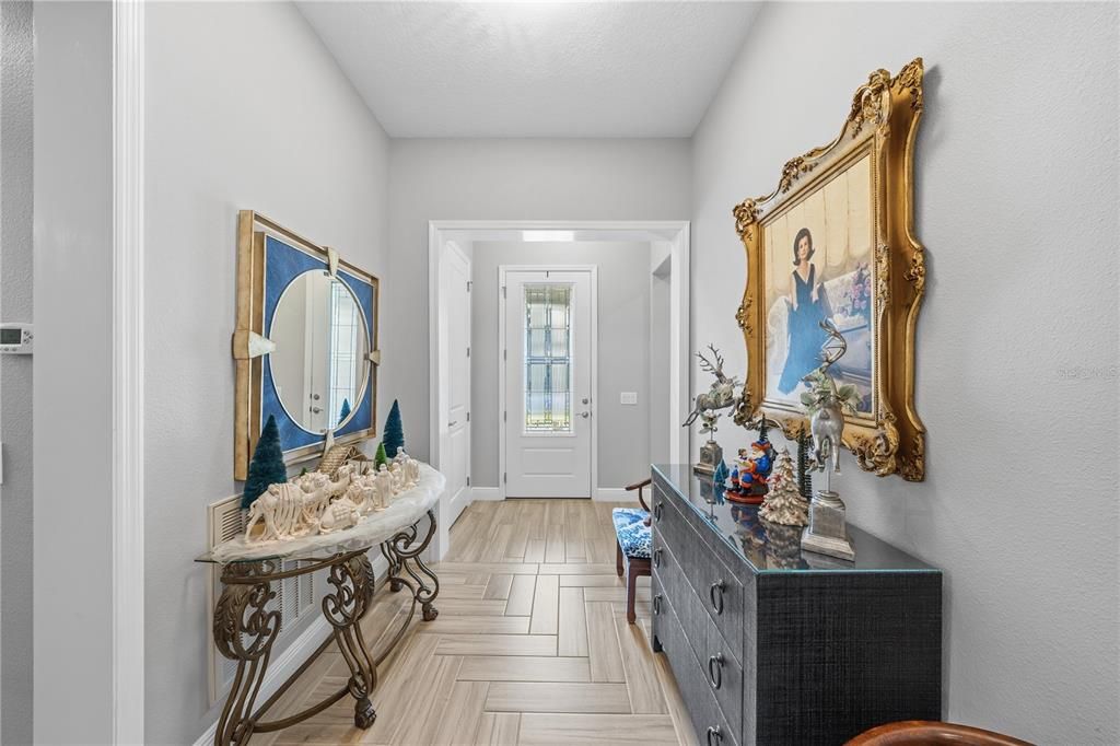 For Sale: $650,000 (3 beds, 3 baths, 2763 Square Feet)