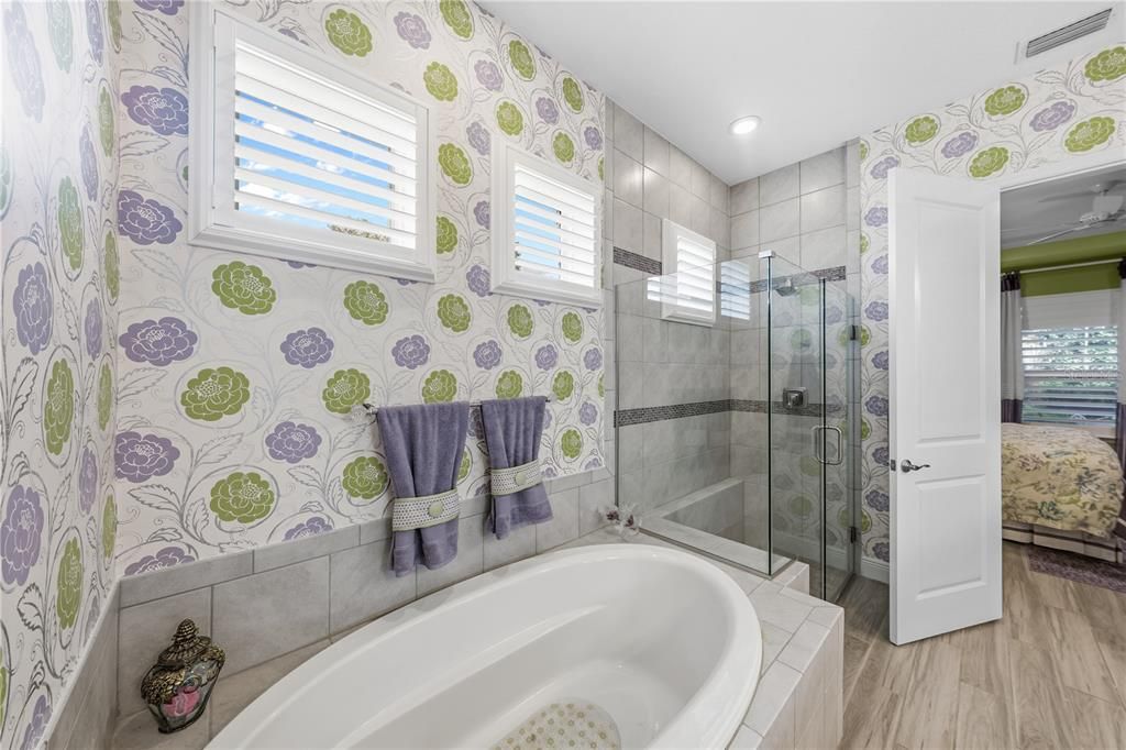 For Sale: $650,000 (3 beds, 3 baths, 2763 Square Feet)