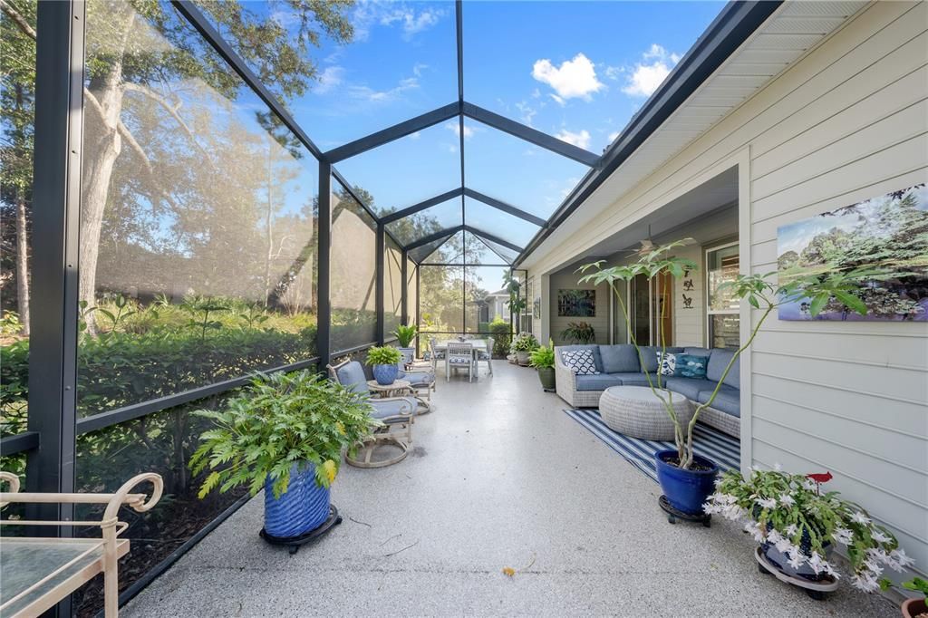 For Sale: $650,000 (3 beds, 3 baths, 2763 Square Feet)