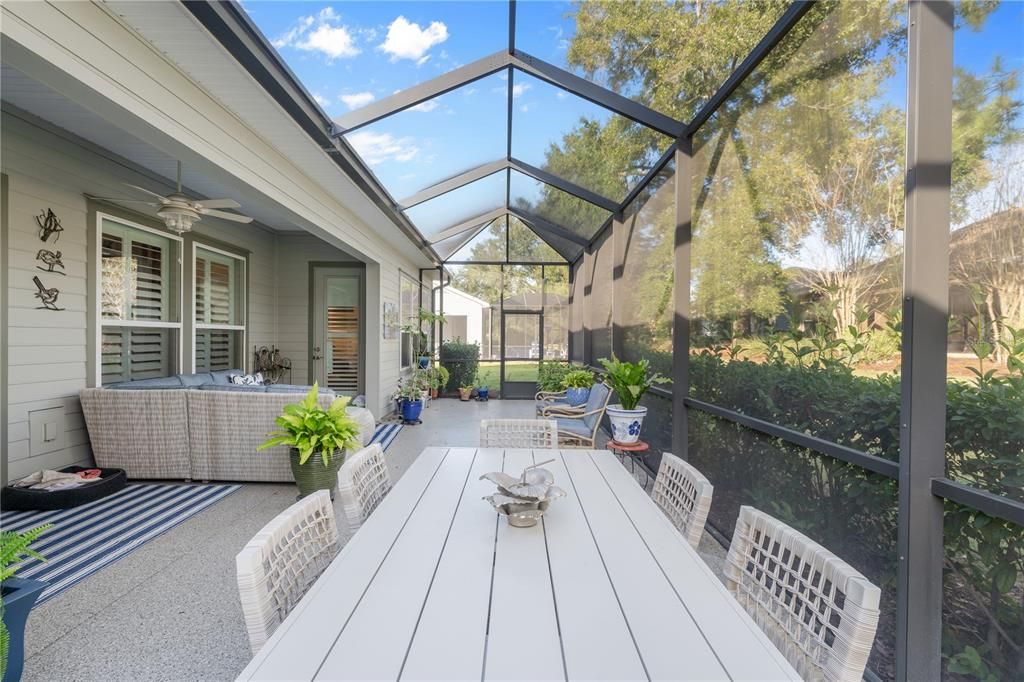 For Sale: $650,000 (3 beds, 3 baths, 2763 Square Feet)