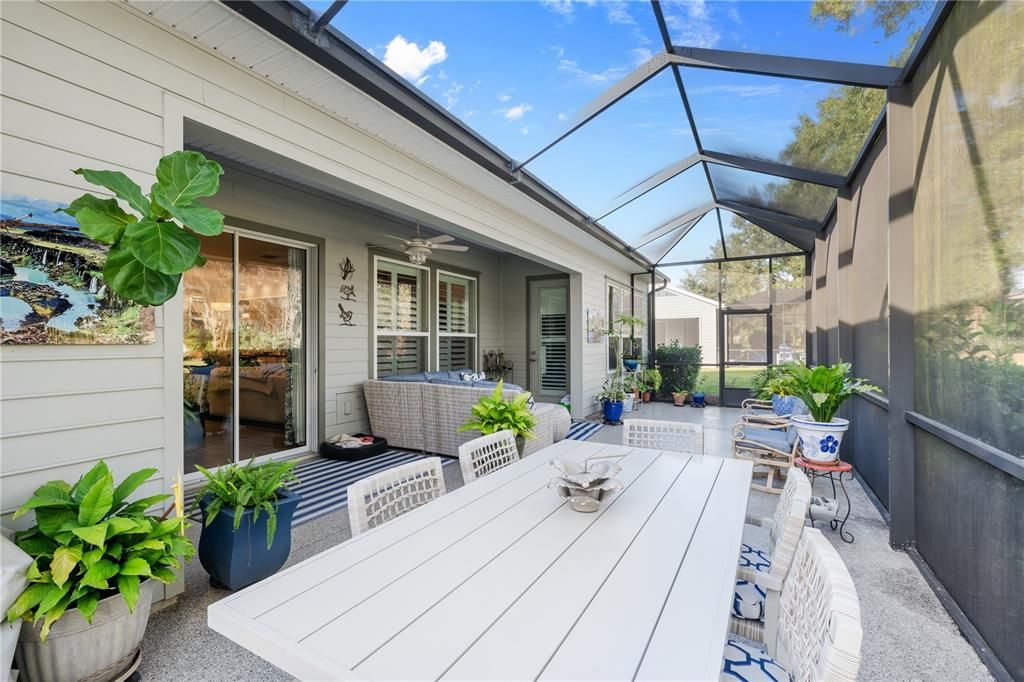 For Sale: $650,000 (3 beds, 3 baths, 2763 Square Feet)