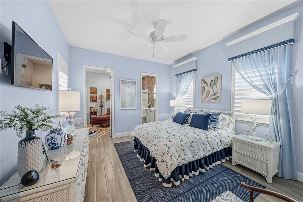 For Sale: $650,000 (3 beds, 3 baths, 2763 Square Feet)