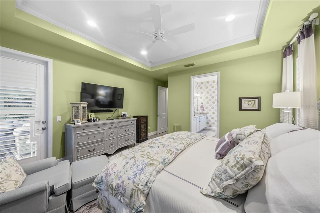 For Sale: $650,000 (3 beds, 3 baths, 2763 Square Feet)