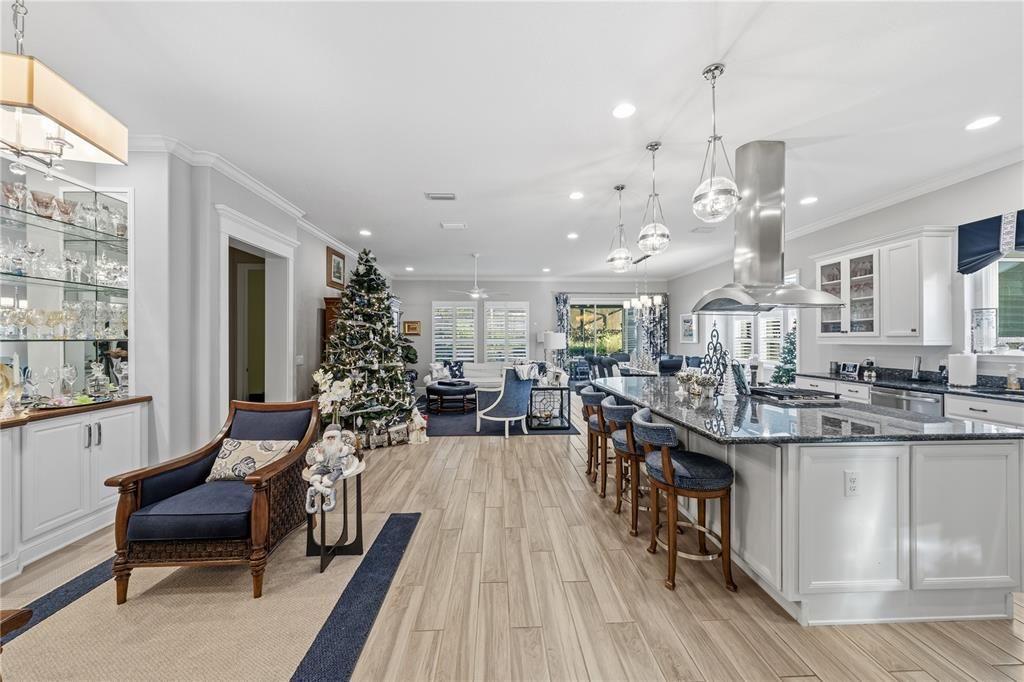 For Sale: $650,000 (3 beds, 3 baths, 2763 Square Feet)