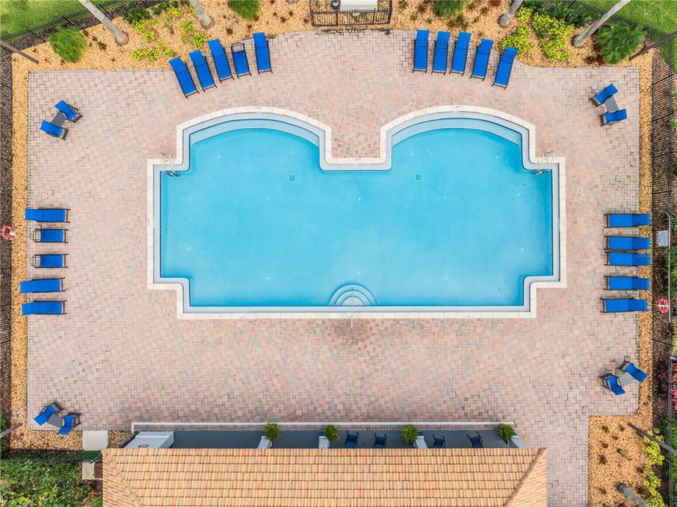 For Sale: $320,000 (3 beds, 2 baths, 1749 Square Feet)