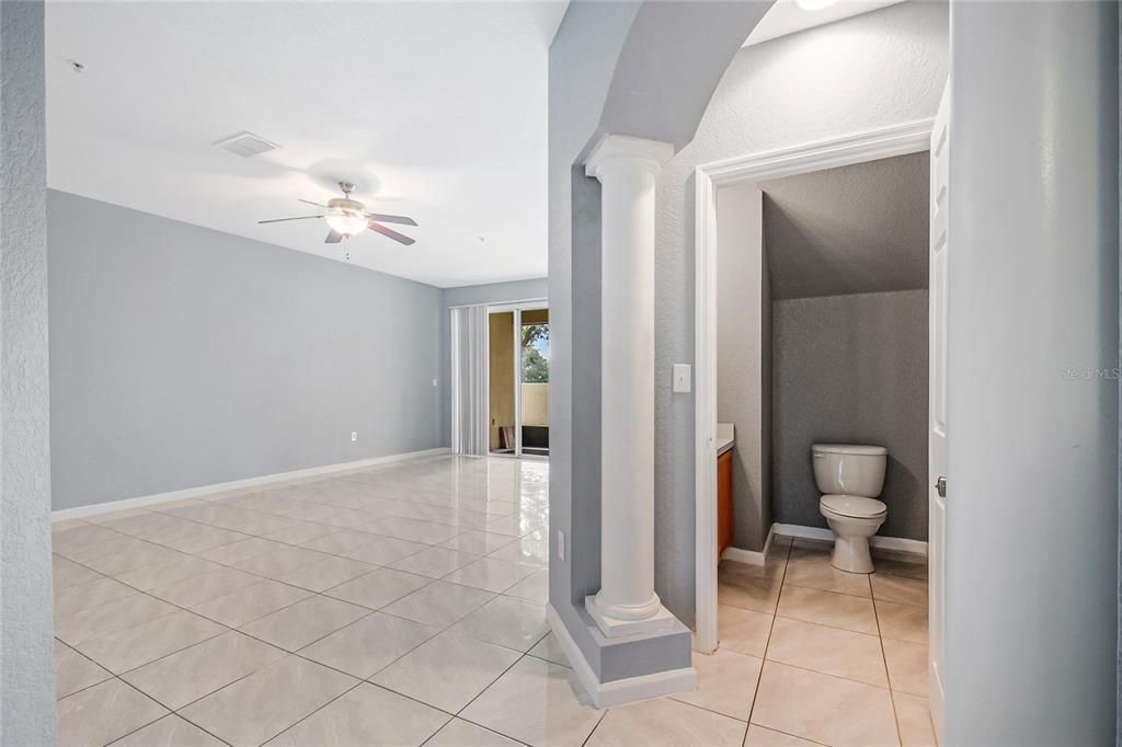 For Sale: $320,000 (3 beds, 2 baths, 1749 Square Feet)