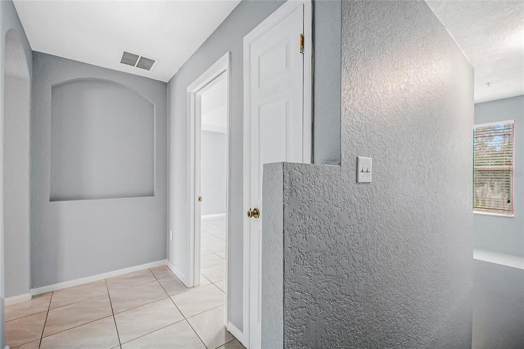 For Sale: $320,000 (3 beds, 2 baths, 1749 Square Feet)