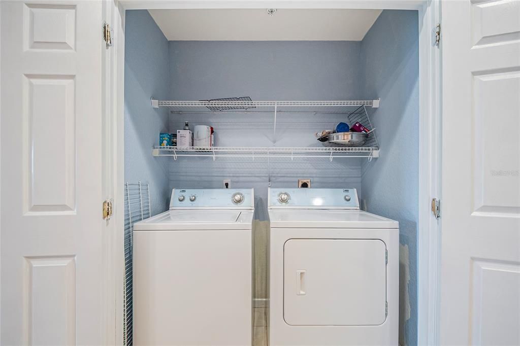 For Sale: $320,000 (3 beds, 2 baths, 1749 Square Feet)