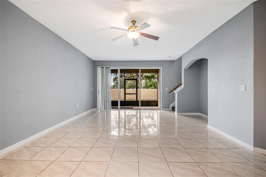 For Sale: $320,000 (3 beds, 2 baths, 1749 Square Feet)