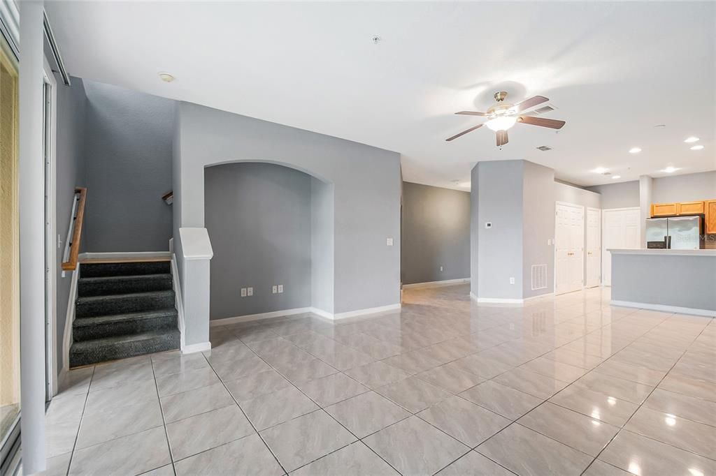 For Sale: $320,000 (3 beds, 2 baths, 1749 Square Feet)