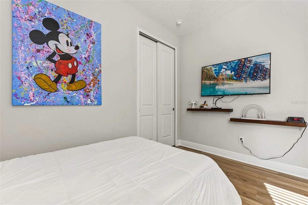 出租: $4,800 (5 贝兹, 4 浴室, 2574 平方英尺)