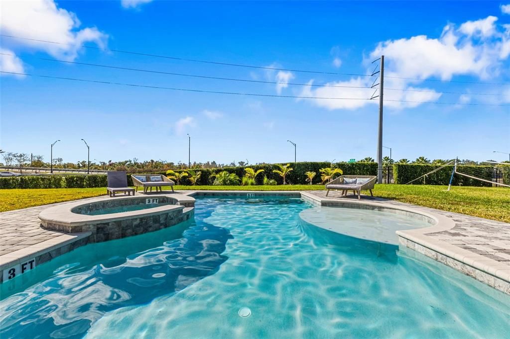 For Rent: $4,800 (5 beds, 4 baths, 2574 Square Feet)