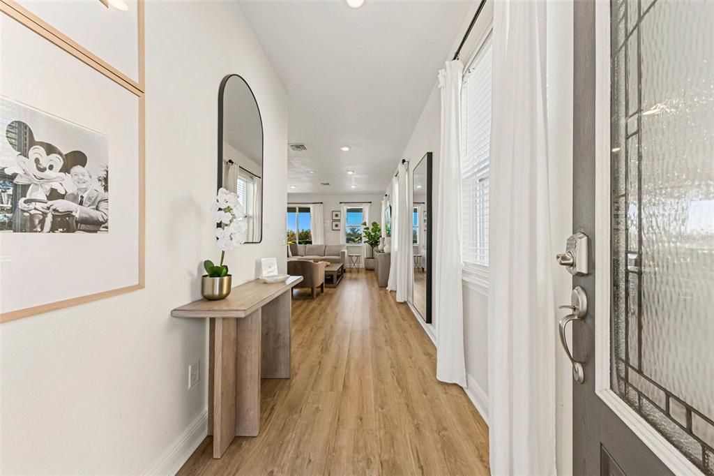 For Rent: $4,800 (5 beds, 4 baths, 2574 Square Feet)