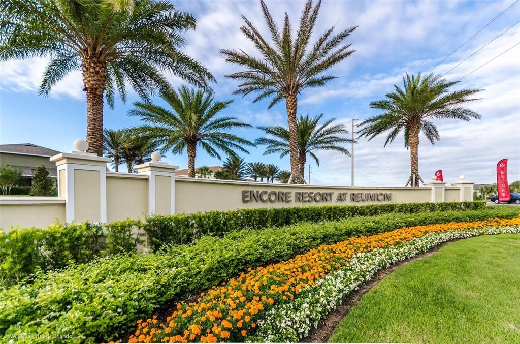 For Rent: $4,800 (5 beds, 4 baths, 2574 Square Feet)